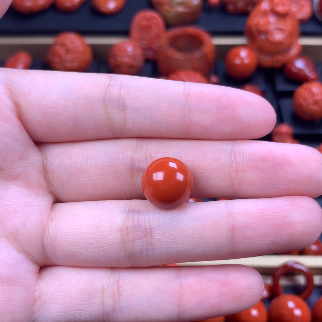 未镶嵌圆珠12.5mm南红玛瑙
