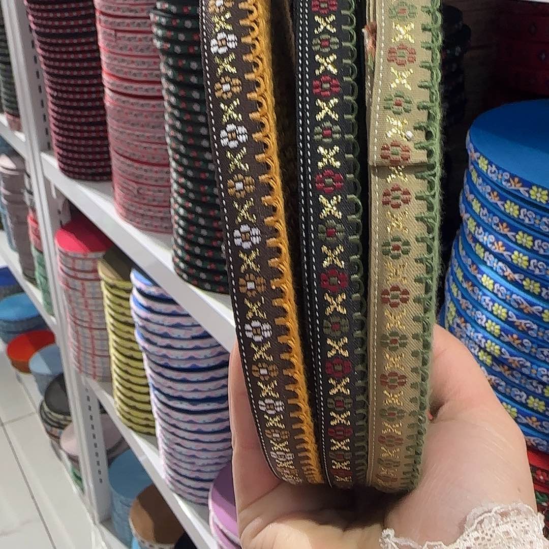 服装辅料花边织带