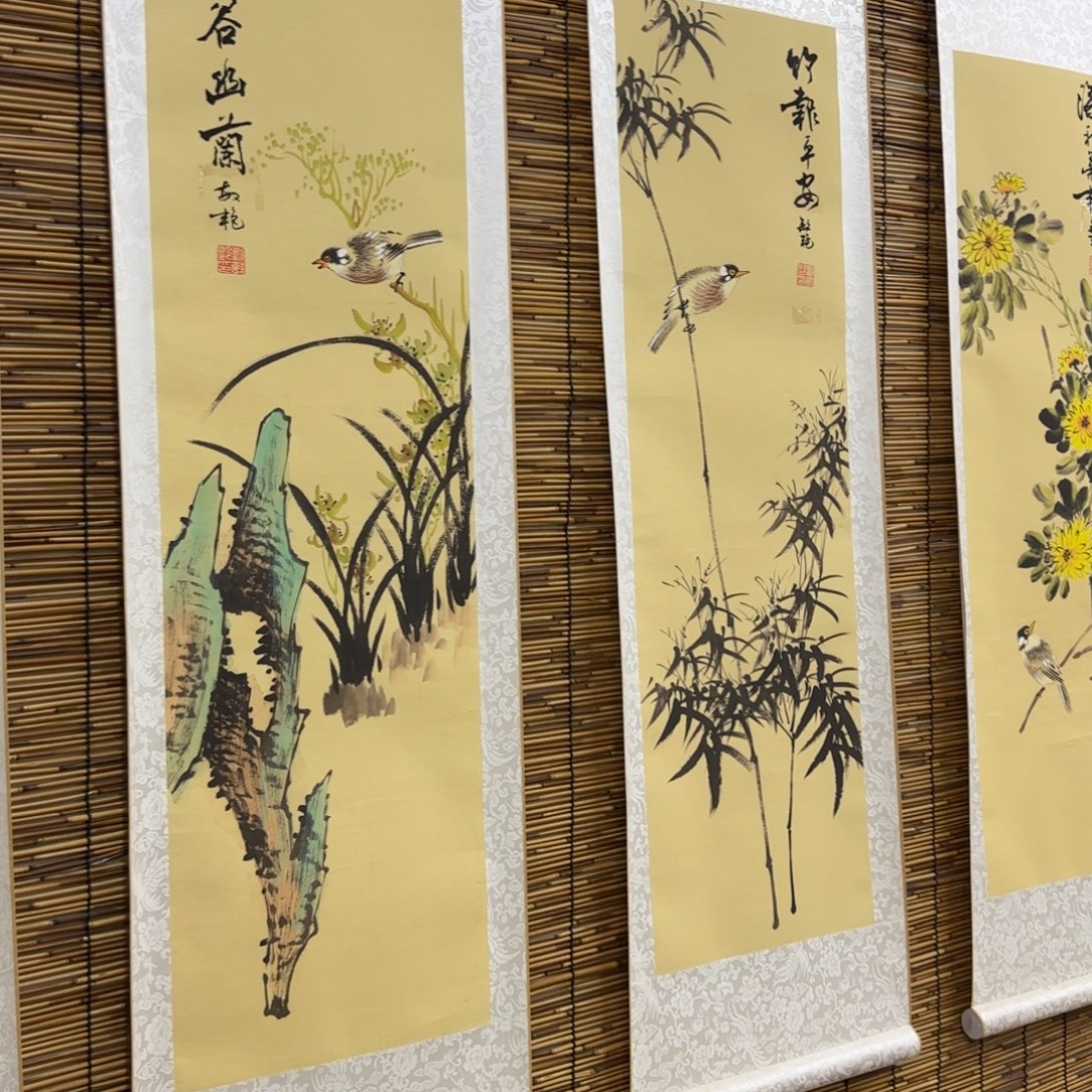 爱****QB四幅一套作品！带证书！只限一单 