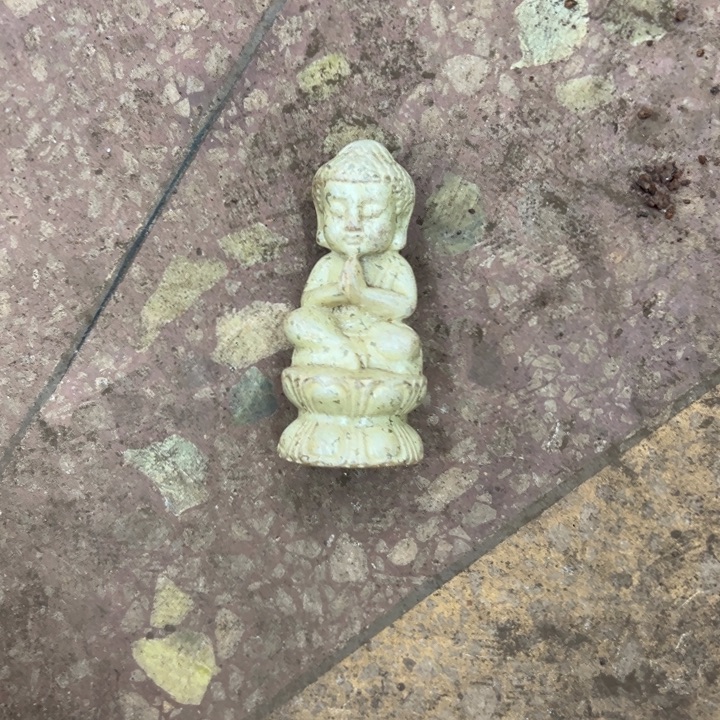 和田玉（黄玉）未镶嵌摆件