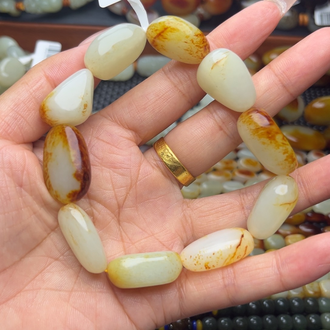 和田玉未镶嵌颈饰夏**至