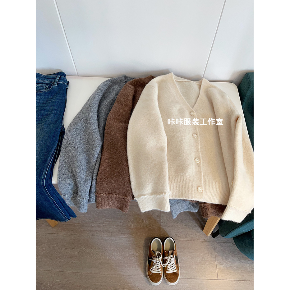 REKAYYAT“糖霜”绵羊毛韩版复古时尚洋气百搭软糯舒适V领针织开衫