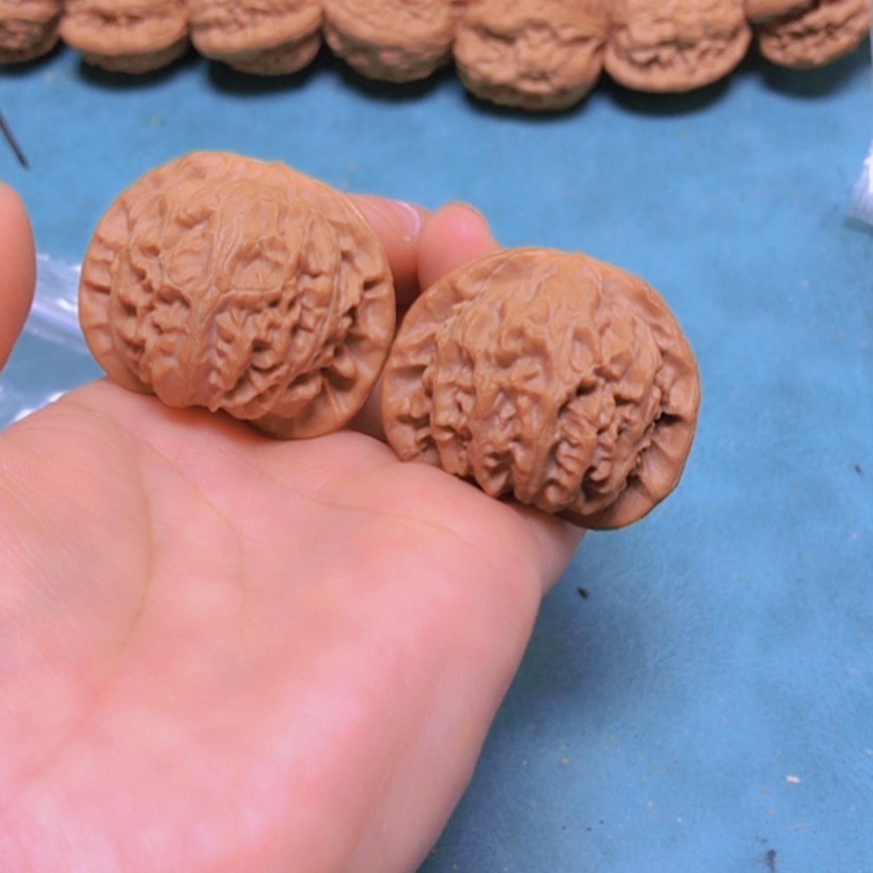 【闪购商品】把件核桃40.5宫灯修尖