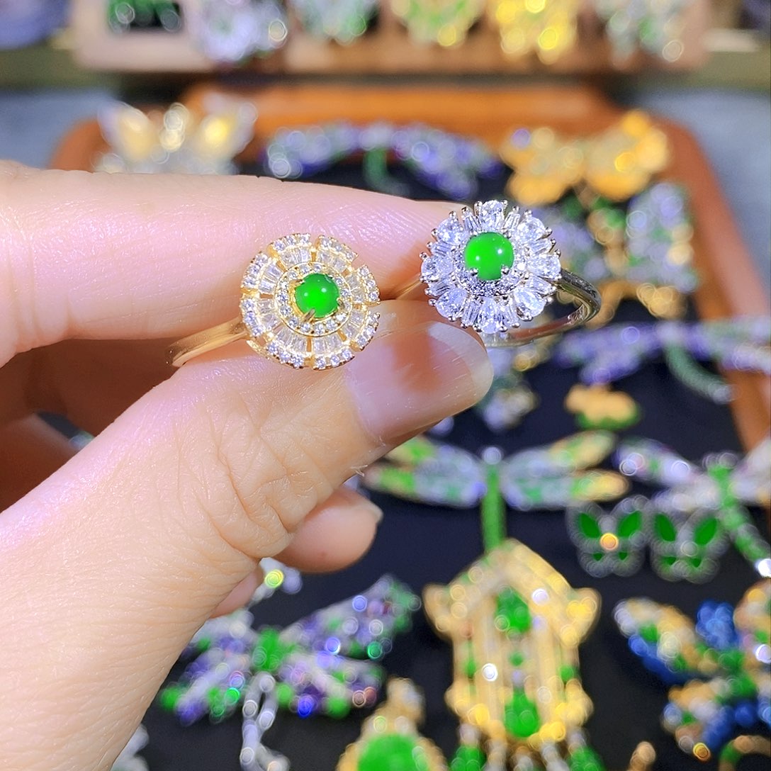 吊坠(不含链)银S925镶嵌翡翠多样性发其一