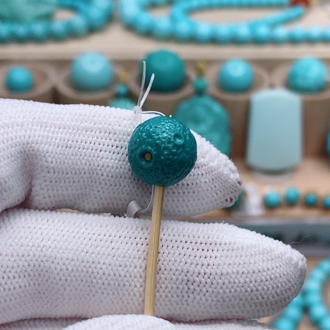 绿松石未镶嵌珠宝奇石11.8mm