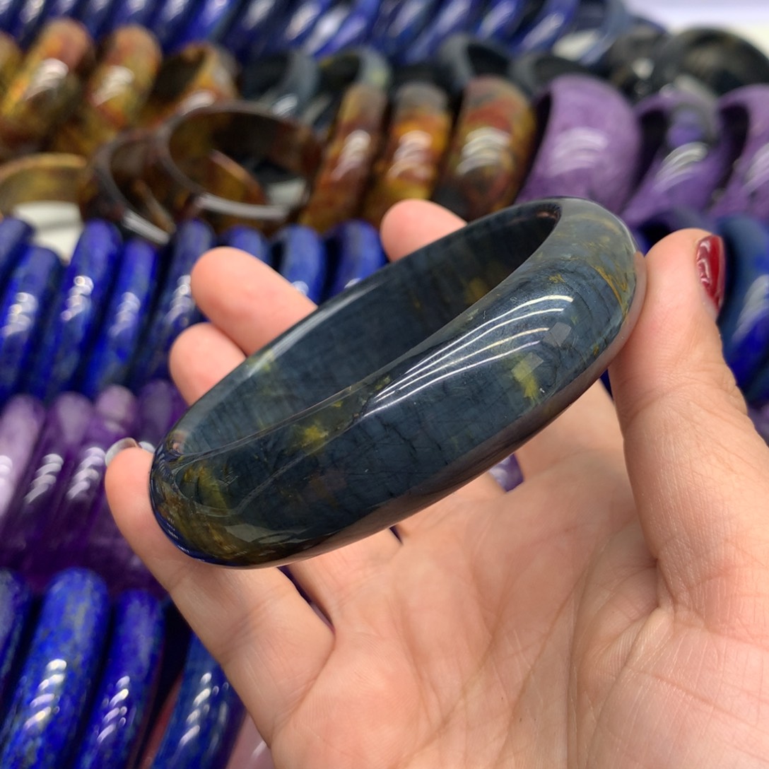 木变石手镯未镶嵌静*心