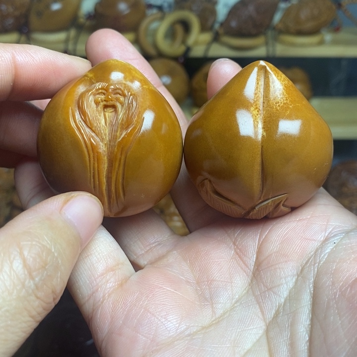 【闪购商品】香榧木橄榄核雕刻3.8