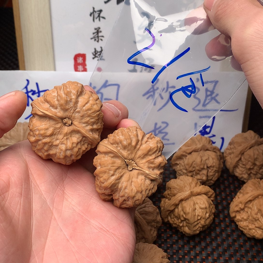 文玩核桃把件八方客文玩111111