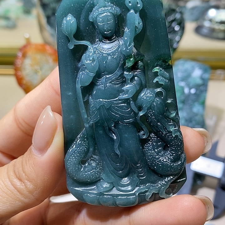 定制翡翠未镶嵌翡翠