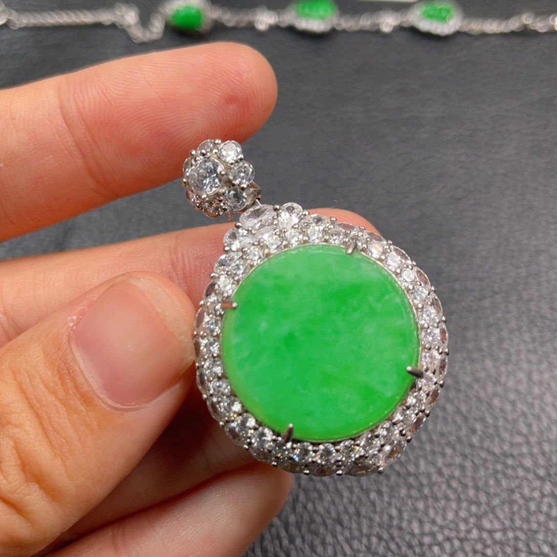 翡翠吊坠(不含链)银S925镶嵌