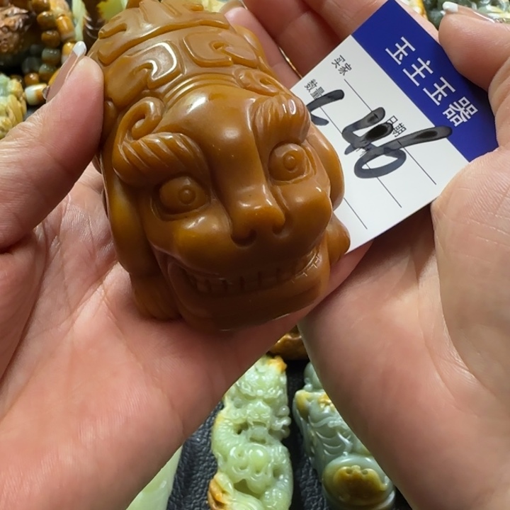 透闪石质玉手把未镶嵌