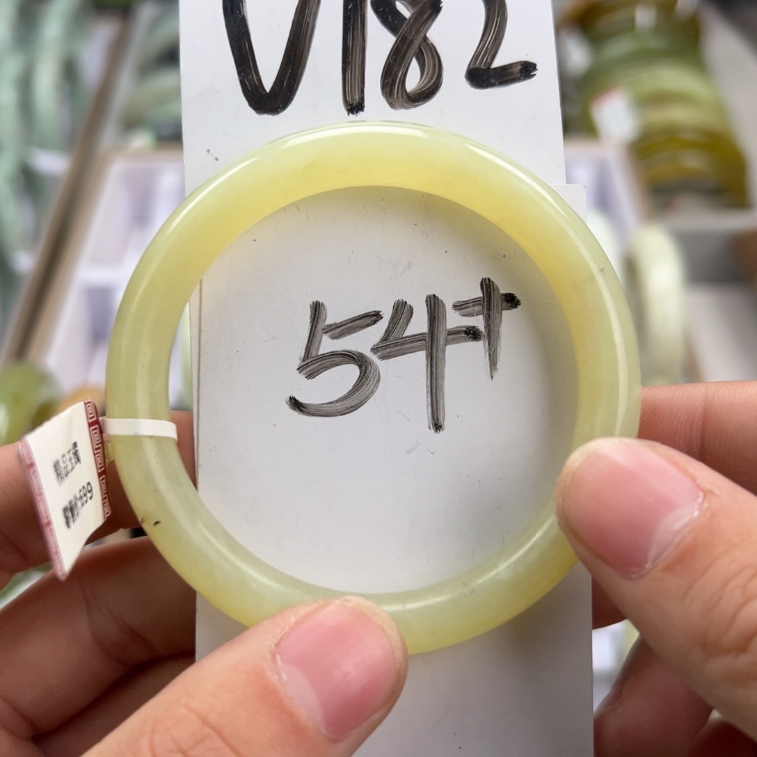 岫玉手镯未镶嵌天然岫玉微瑕