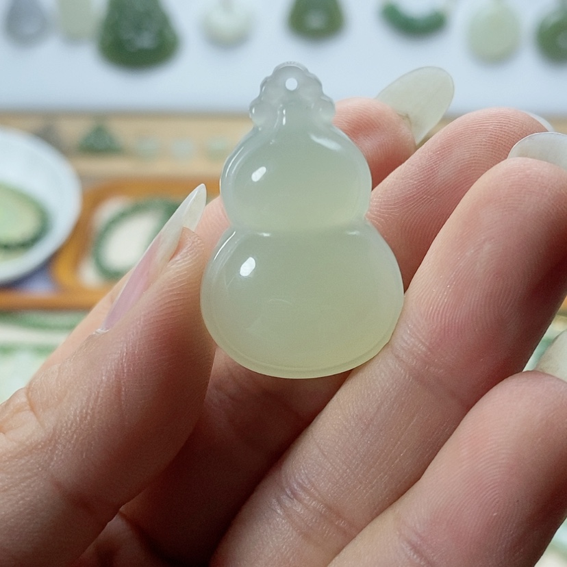 【闪购商品】颈饰未镶嵌和田玉