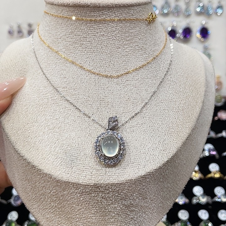 ****岫玉银S925镶嵌颈饰