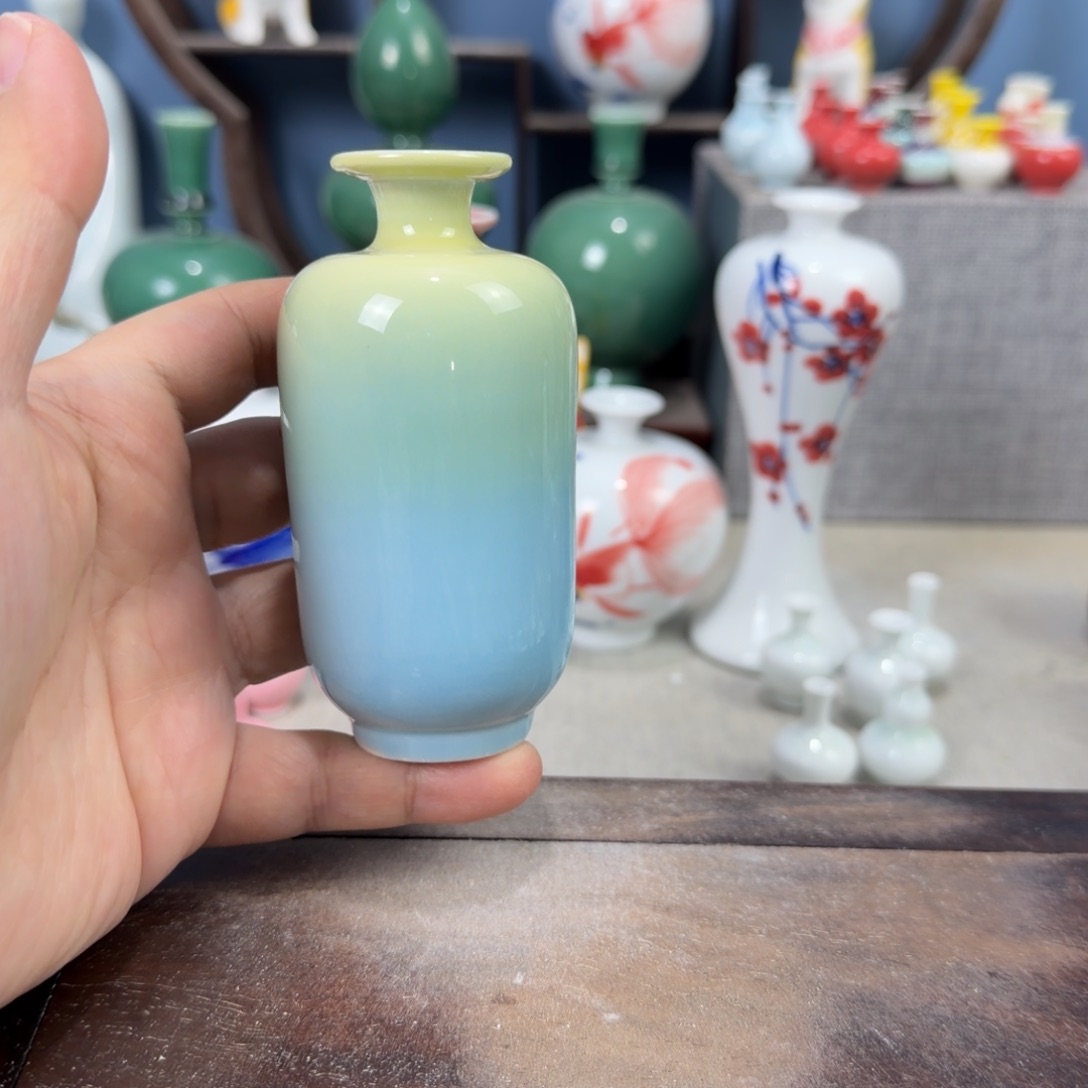 陶瓷手工小花器摆件
