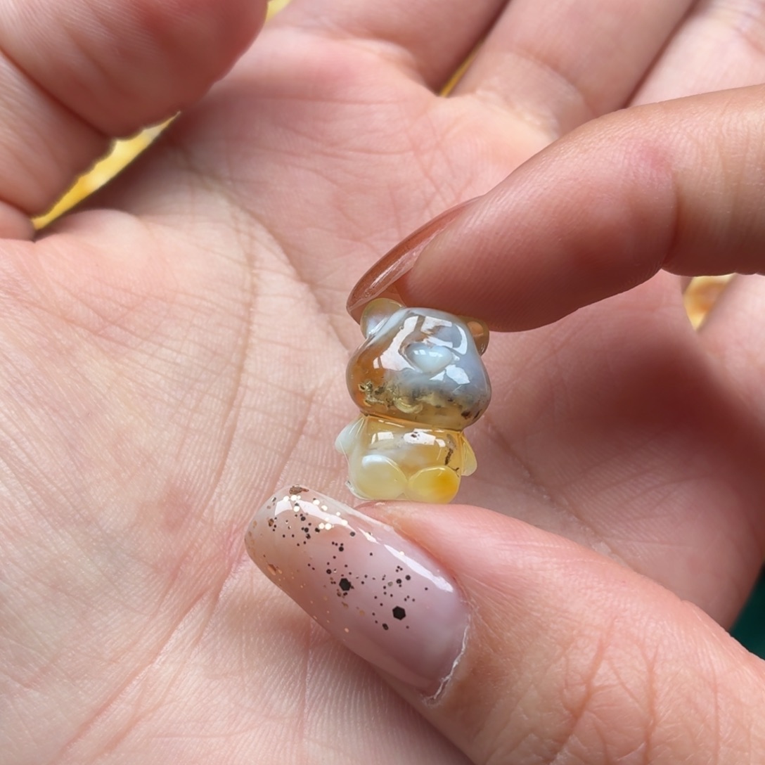 琥珀未镶嵌裸石蜜蜡