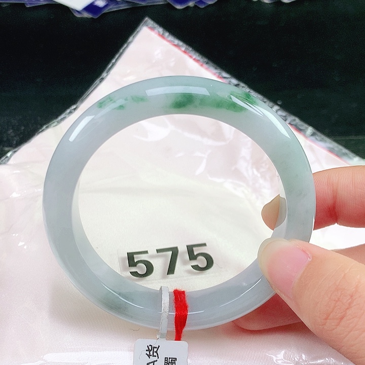 未镶嵌手镯翡翠翡翠手镯