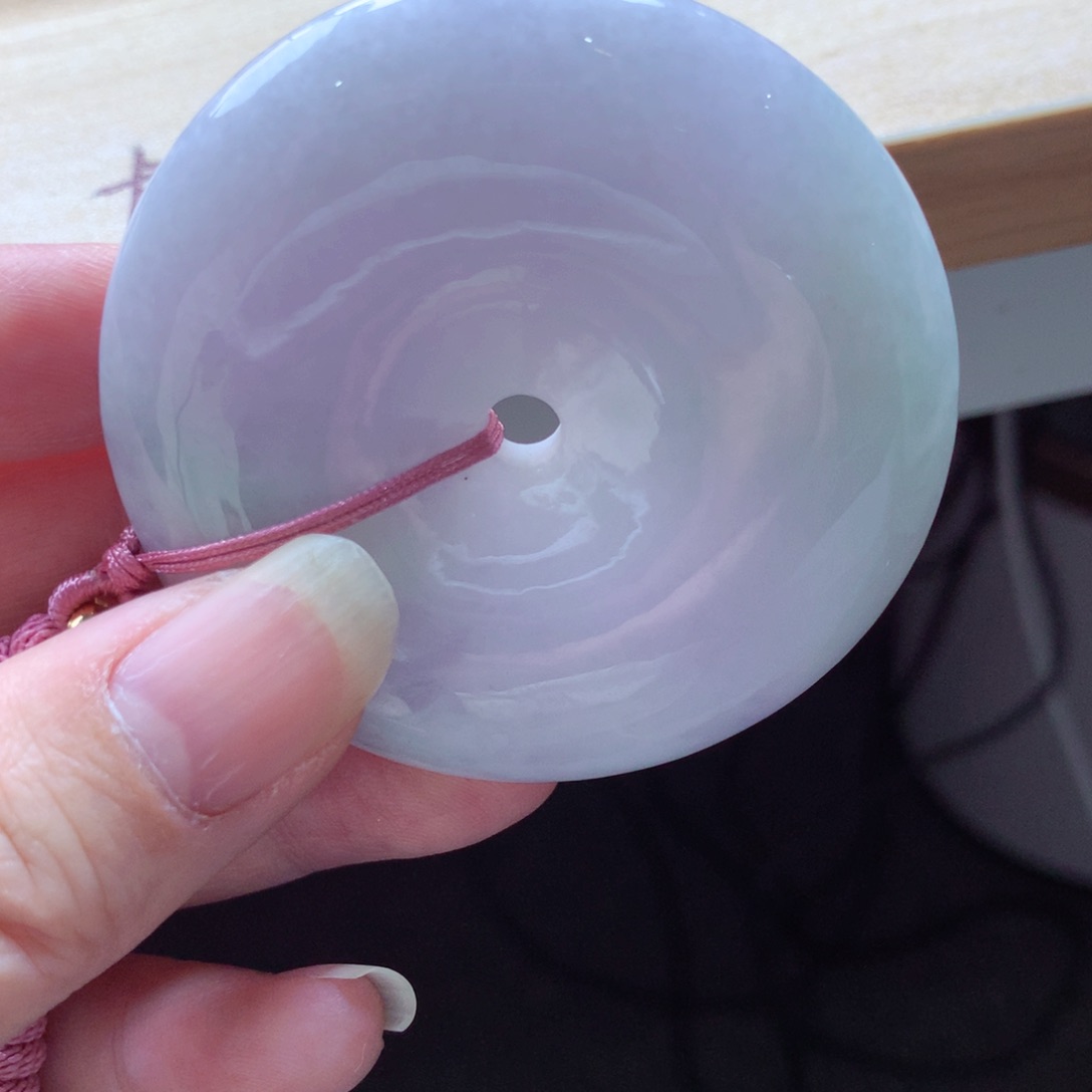 翡翠颈饰未镶嵌吊坠