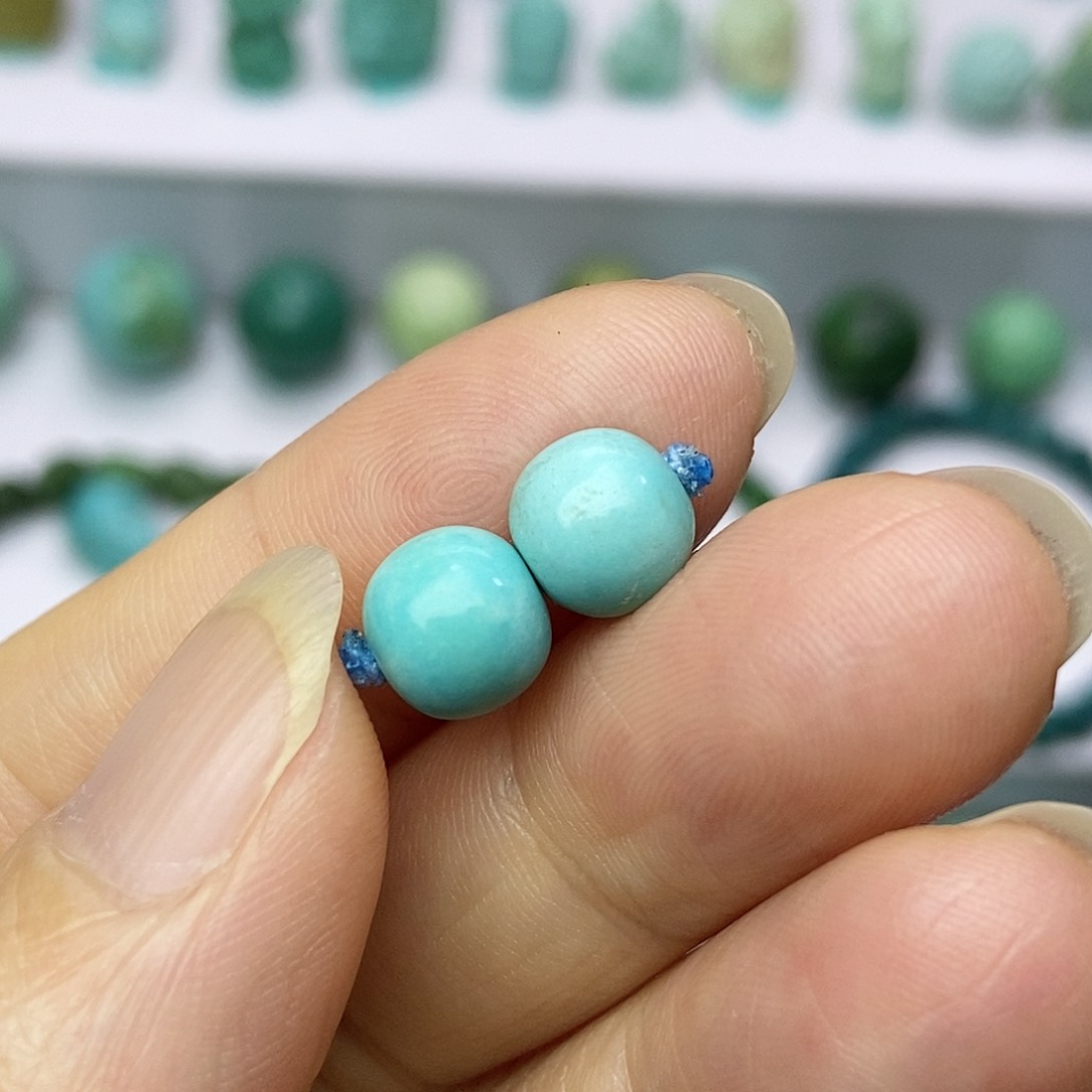 绿松石配饰未镶嵌