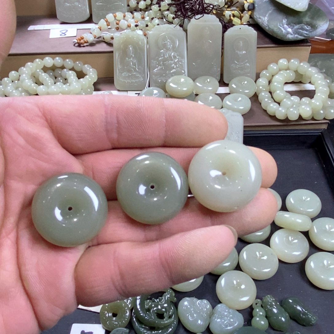 颈饰未镶嵌和田玉d****g010