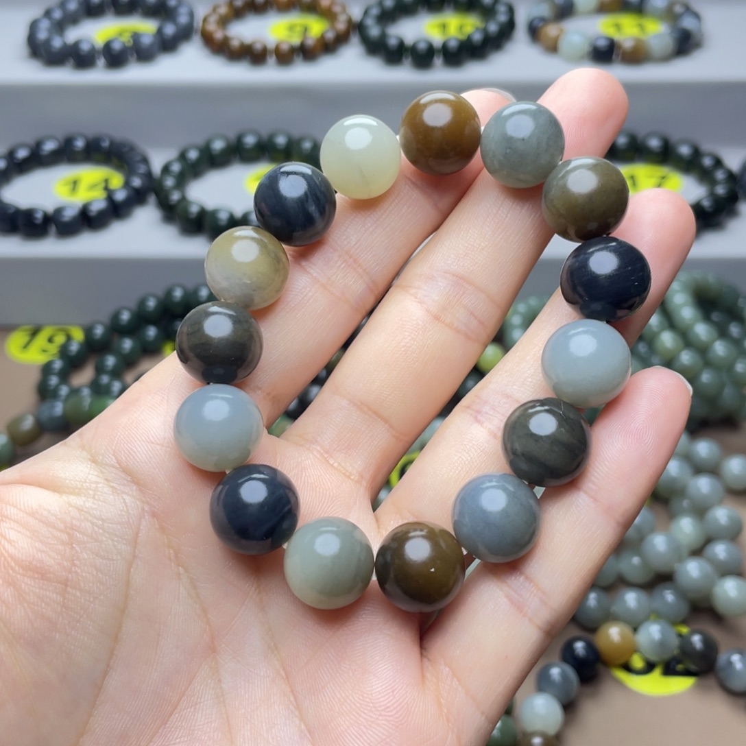 和田玉未镶嵌手链