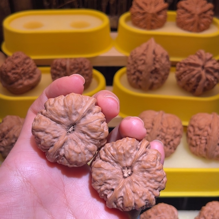 还***字吊坠桃核41蛤蟆头W1025