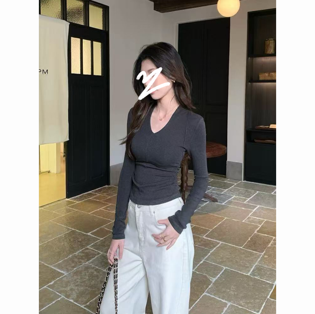 2025秋冬辣妹纯欲风修身显瘦掐腰捏褶内搭纯色V领长袖打底T恤9265