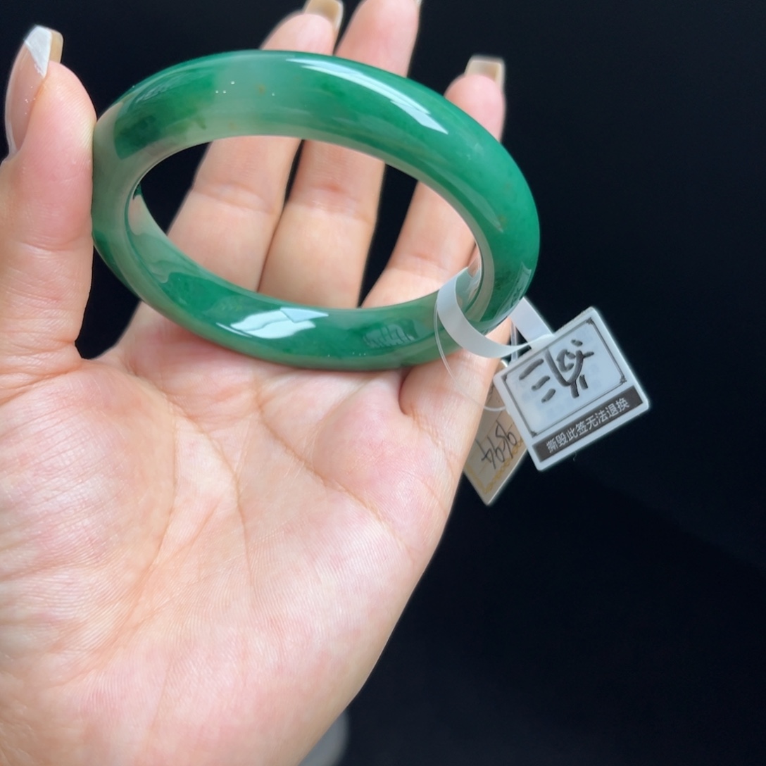 未镶嵌手镯石英质玉非洲翠5758