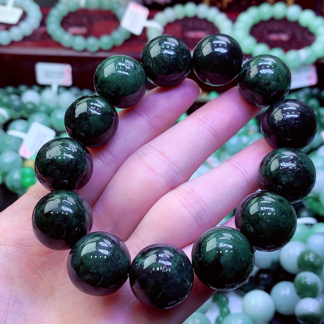 翡翠未镶嵌毛衣链