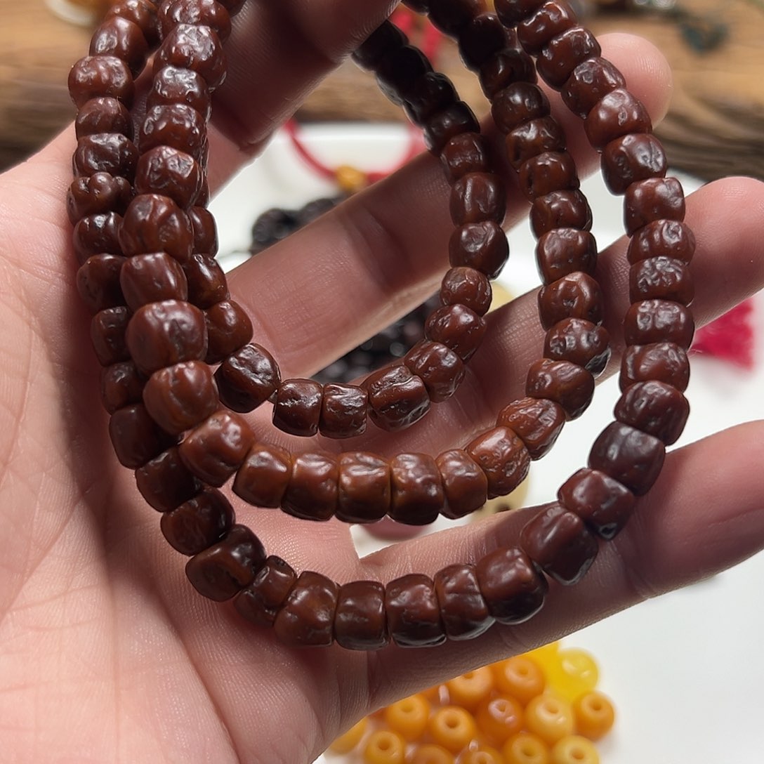 泥塑大**包泥塑工艺品（百百）