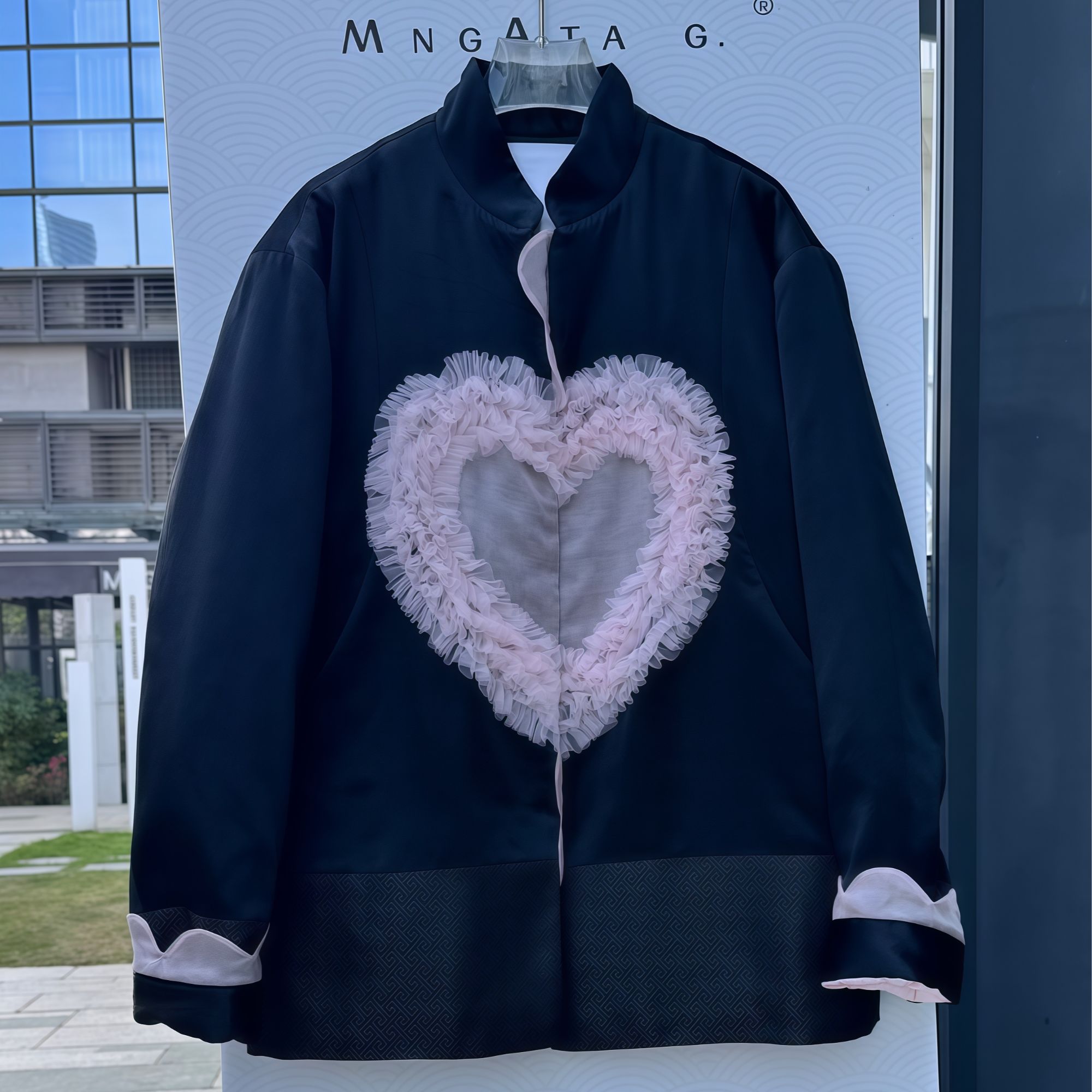 Ruckierz轻奢风纯手工对襟蕾丝爱心提花下摆醋酸宽松棉服#5106