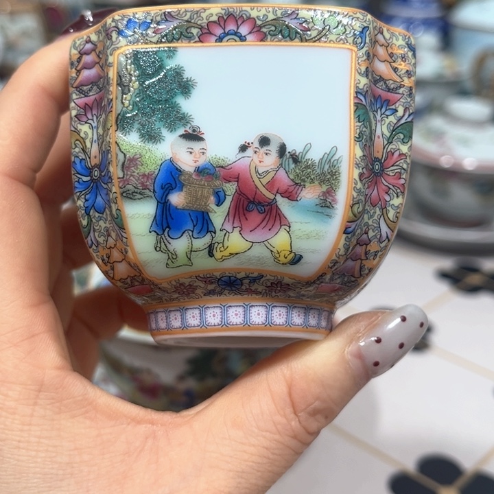 li gon j ji h h h h