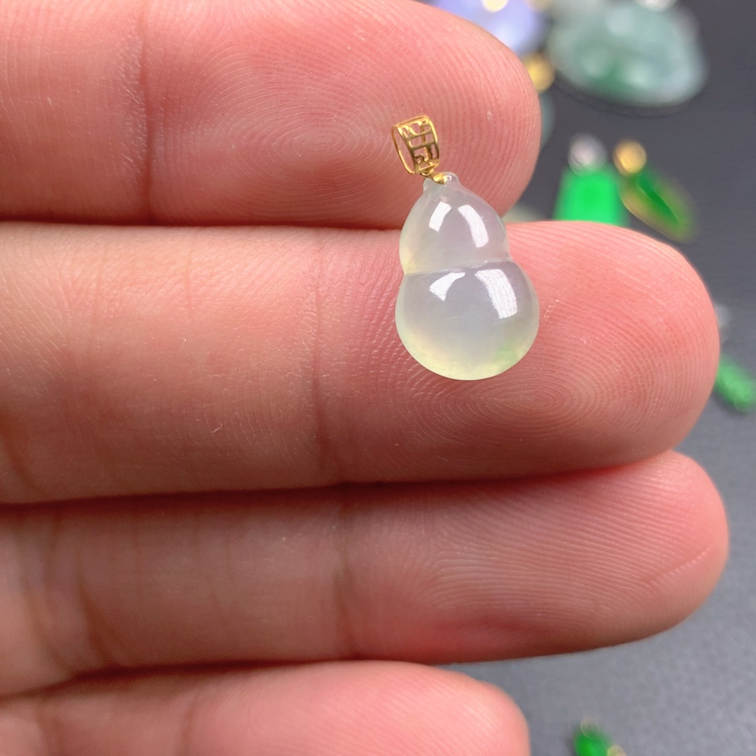 【闪购商品】翡翠18K金镶嵌颈饰翡翠