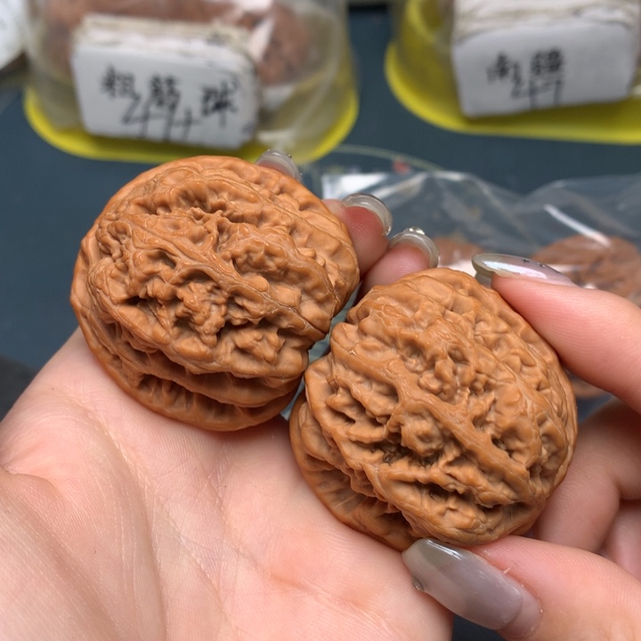 文玩核桃把件43-31358-0