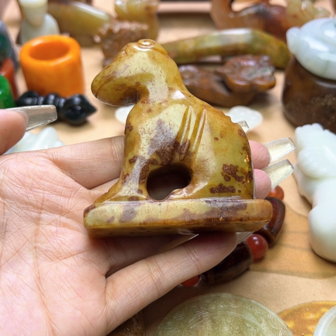 【闪购商品】蛇纹石玉颈饰未镶嵌