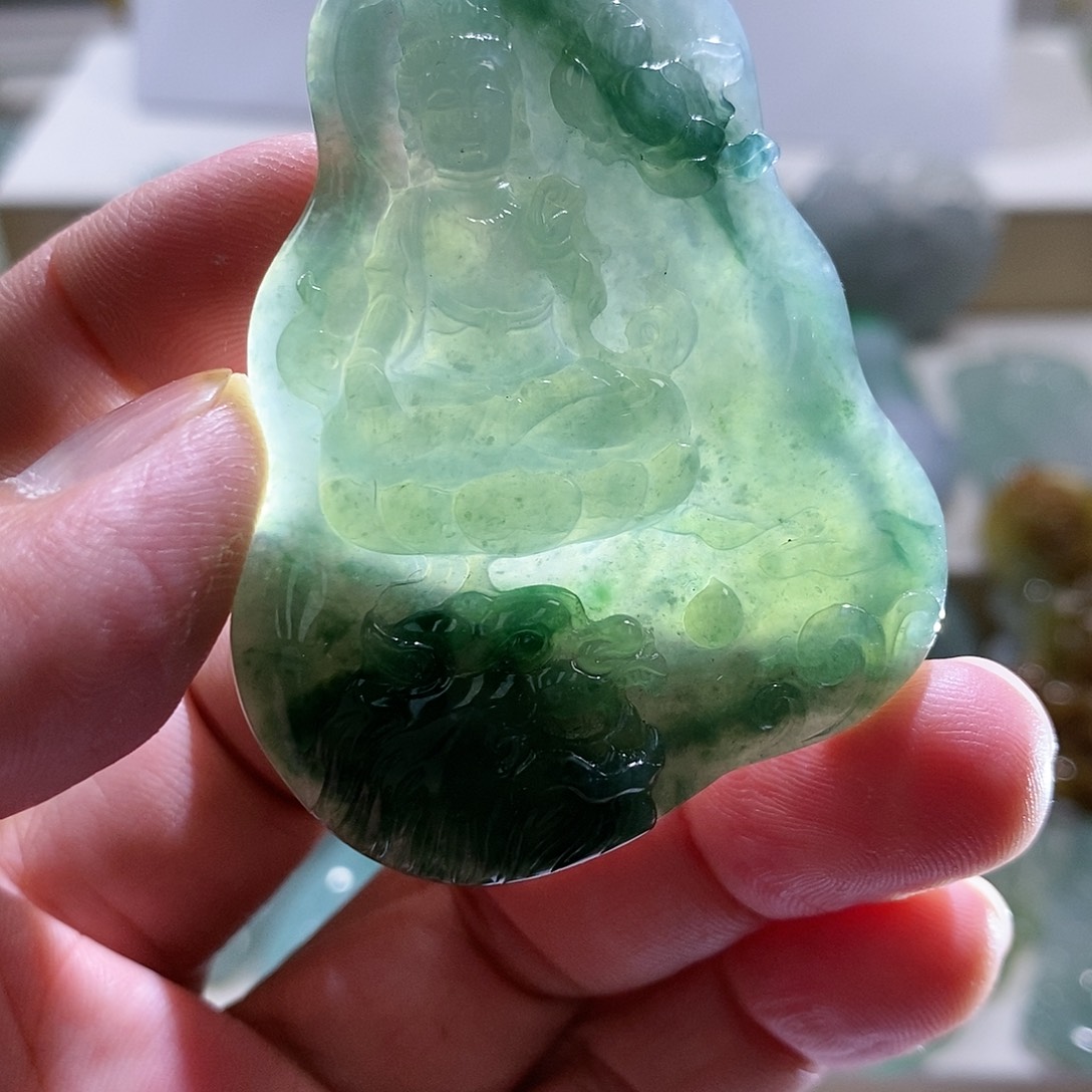 【闪购商品】翡翠颈饰未镶嵌1111111111111