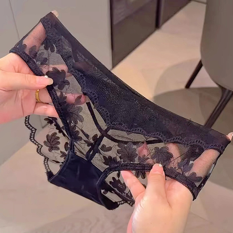【人间富贵花】低腰性感蕾丝水溶花无痕透气舒适三角裤AWBT1027