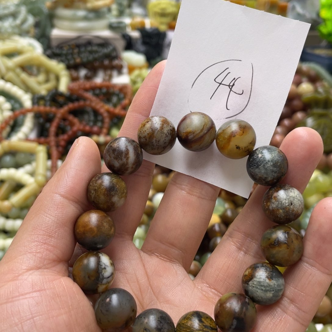 蛇纹石玉手链未镶嵌