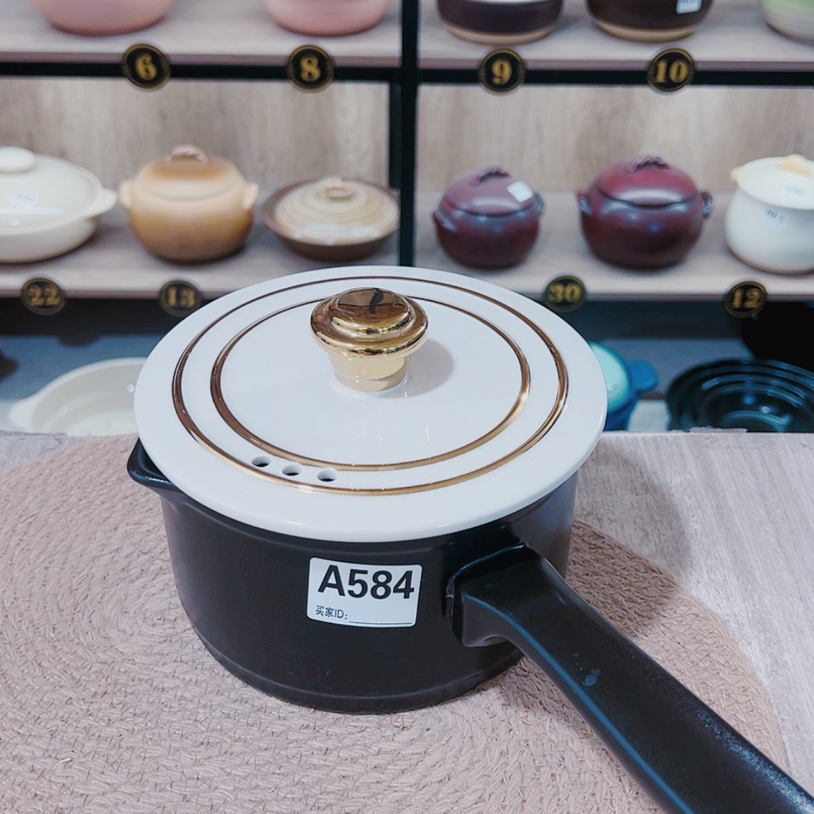 【闪购商品】1.5升砂锅微瑕疵品584