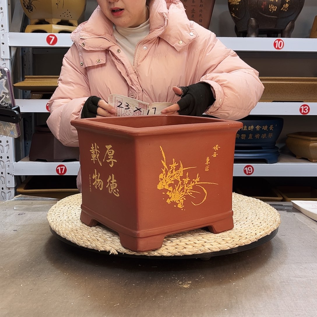 紫砂花盆紫砂花盆