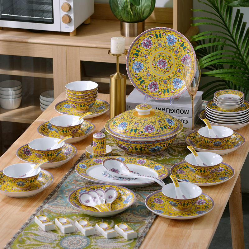 景德镇粉彩高温陶瓷碗碟餐具套装中式家用宫廷碗碟盘勺乔迁送礼瓷