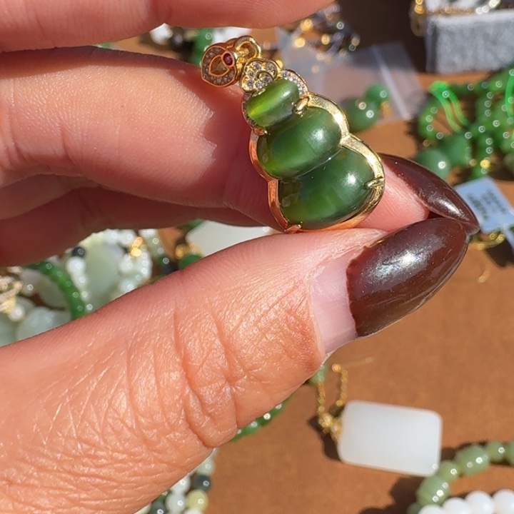 和田玉银S925镶嵌颈饰