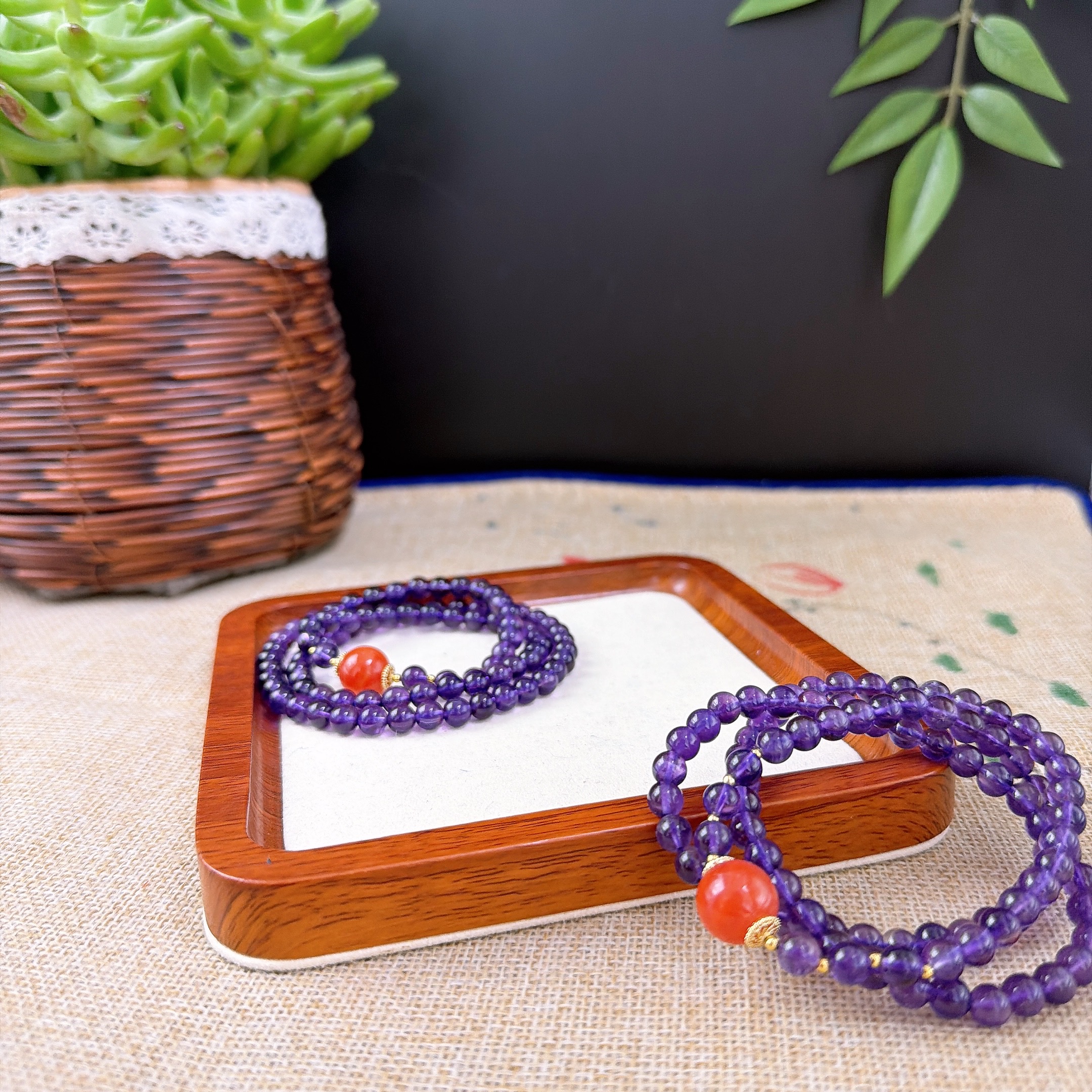 s900 【鸿运当头】 天然乌拉圭紫水晶加南红设计款多圈  多样性发一