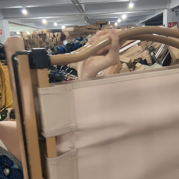 PU卡其黄管克米特中号