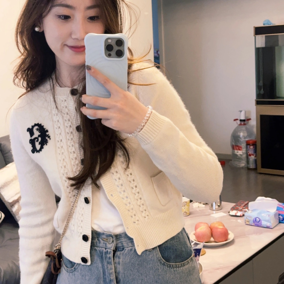 99新 GUCCI/古驰 A100836/白色针织开衫/XS码