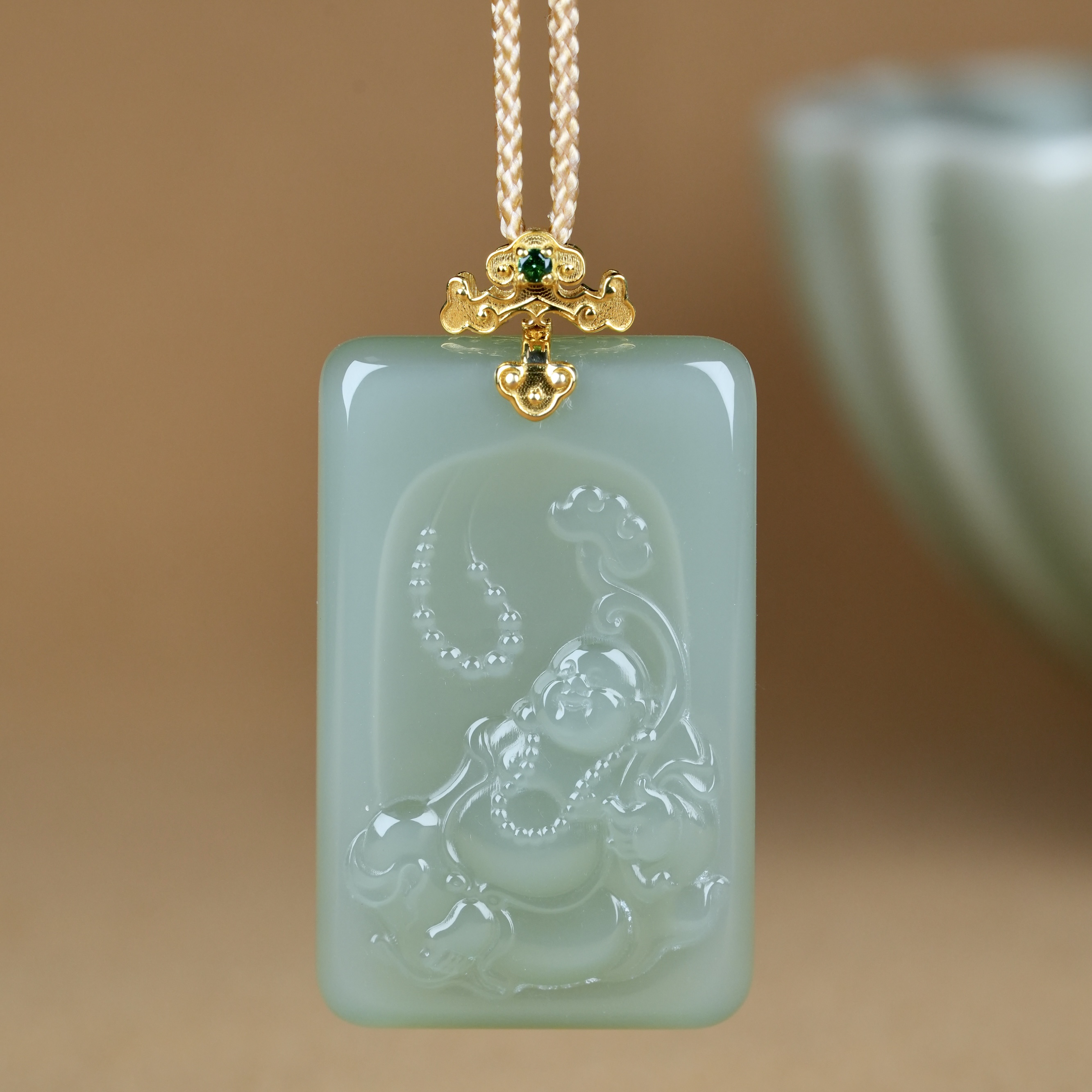 18k金镶嵌碧玉佛牌佛吊坠粉青弥勒佛玉坠挂件男女款送证书