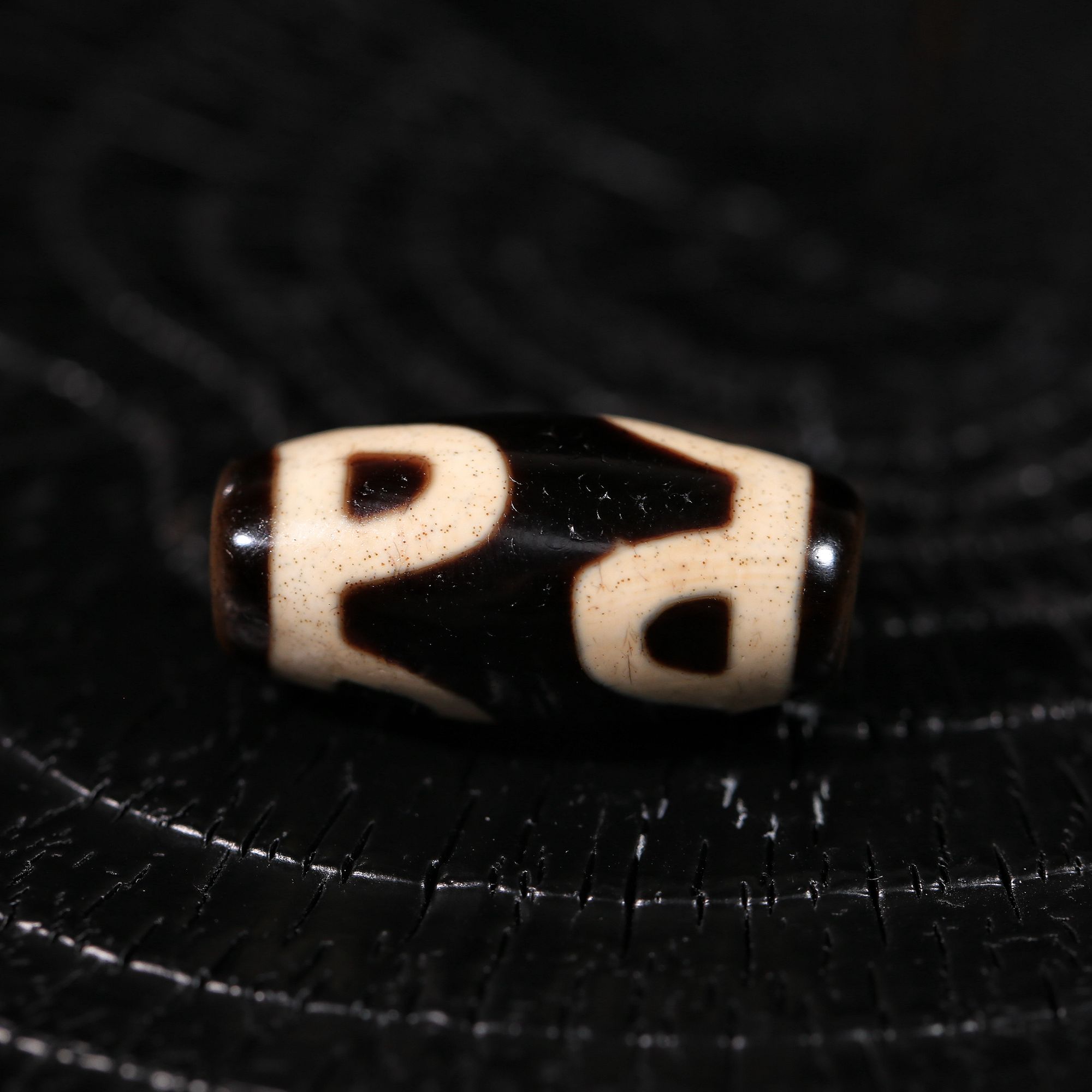 甜珠阁【行运任晓潘顶料】六瓣莲花满砂老台湾精品天珠27*13mm