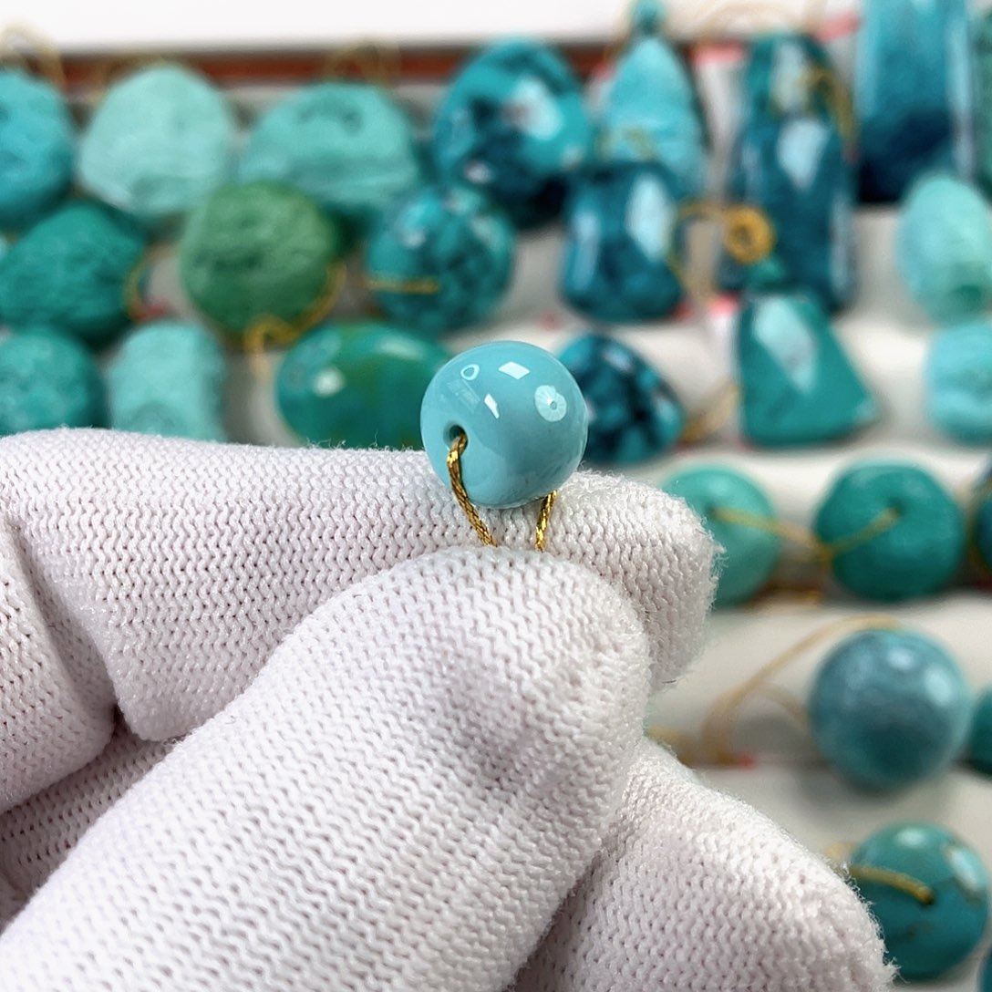 绿松石未镶嵌挂件直径10.3