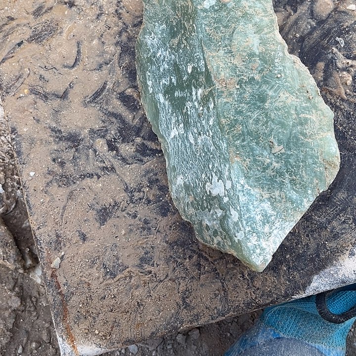 星****蛇纹石玉未镶嵌天然岫玉多样性发一