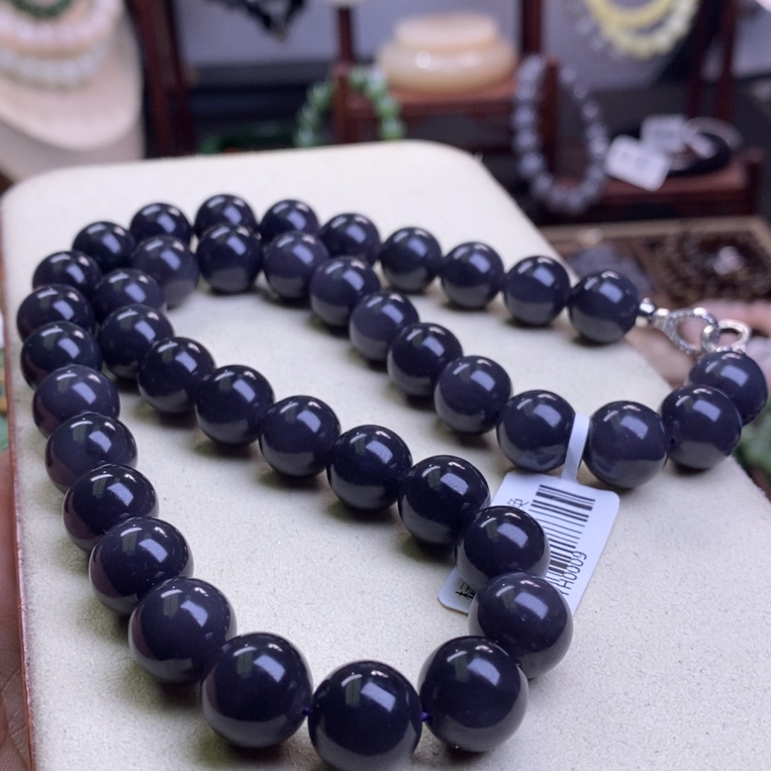 和田玉毕业级烟紫帝王紫老矿料高冰圆珠项链12m未镶嵌